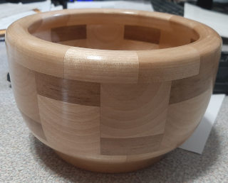 Bowl using Segmented Turning