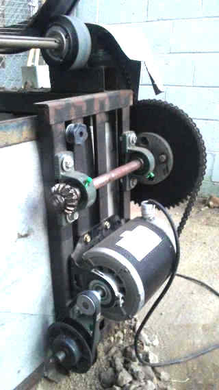 Tromel with Chain Sprockets Pulleys and Belts