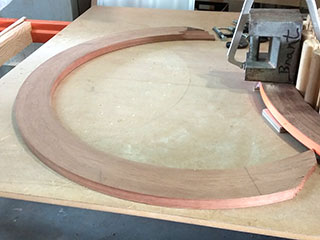 Curvrd Molding