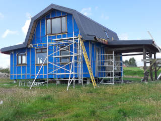 Gambrel Roof Construction