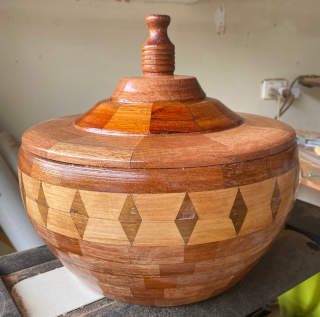 Bowl using Segmented Turning